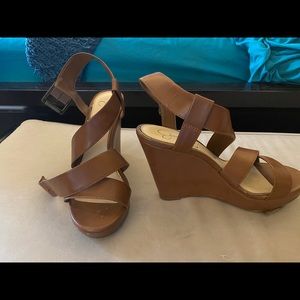 Jessica Simpson Wedges